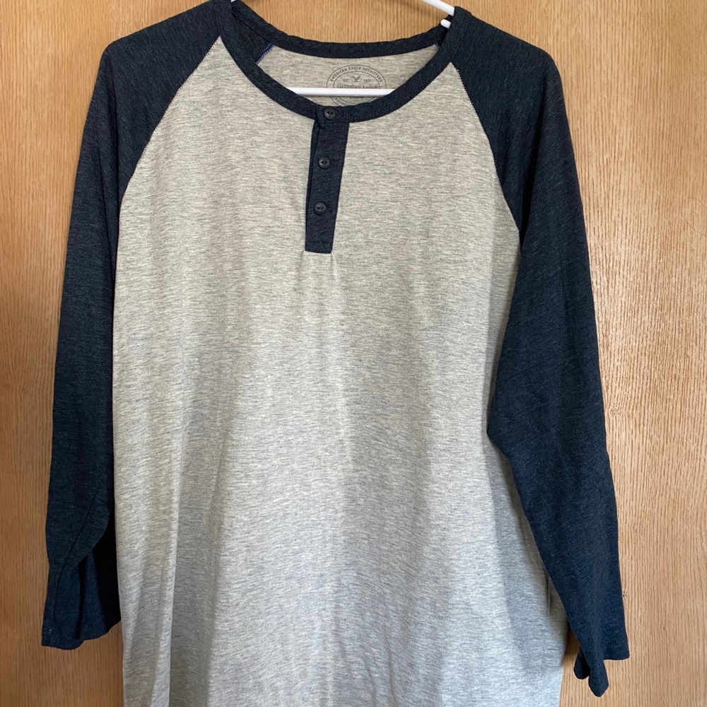 Men’s 3/4 sleeve American Eagle shirt